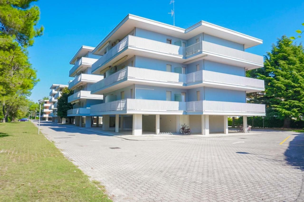 Residence Valbella Bibione Exterior photo